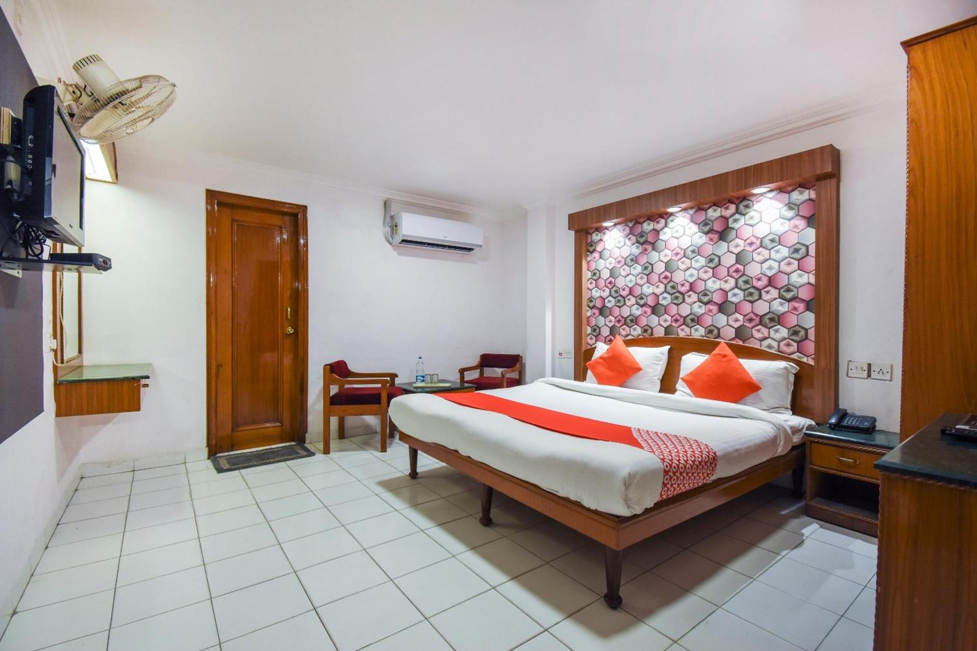 Oyo V International Hotel Amritsar Eksteriør billede